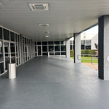 Commercial-Pressure-Washing-performed-in-Houston-Texas 1